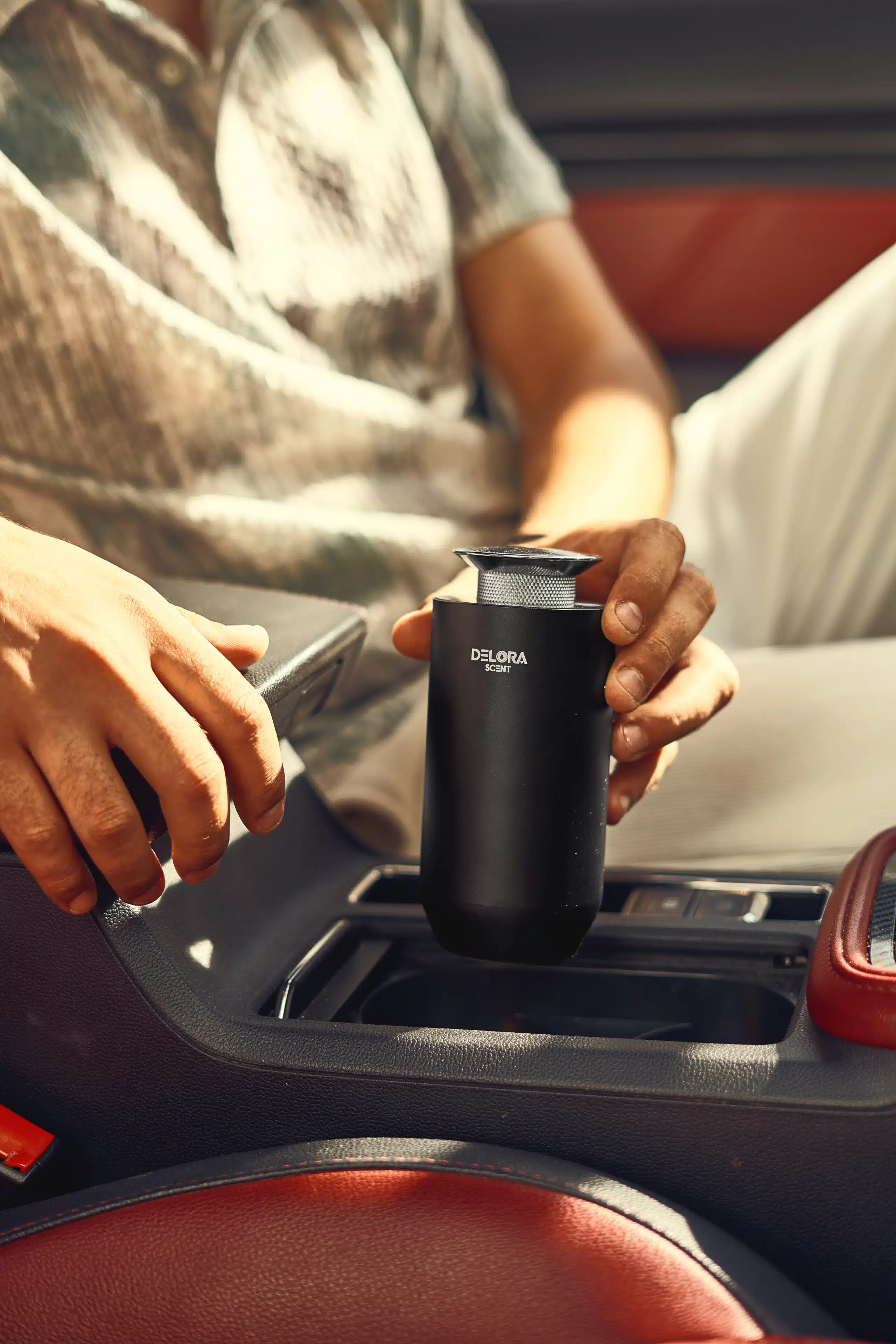 جهاز تعطير السيارة كار برو من ديلورا